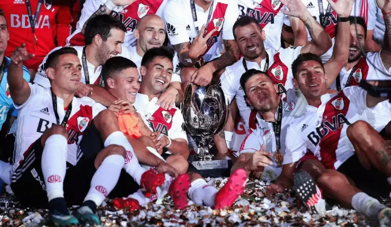 Supercopa Argentina: A 5 años del River Plate 2- Boca 0 en Mendoza
